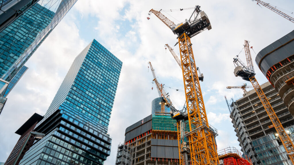 How Can Commercial Construction Technology Drive Project Efficiency?