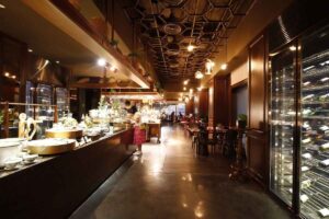 Restaurant that had been remodeled by a restaurant contractor