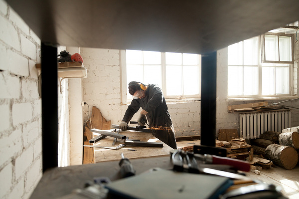 A man showing building Remodeling